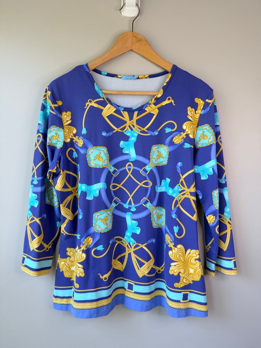 J McLaughlin Size XL Catalina Cloth Equestrian link chain print Top
